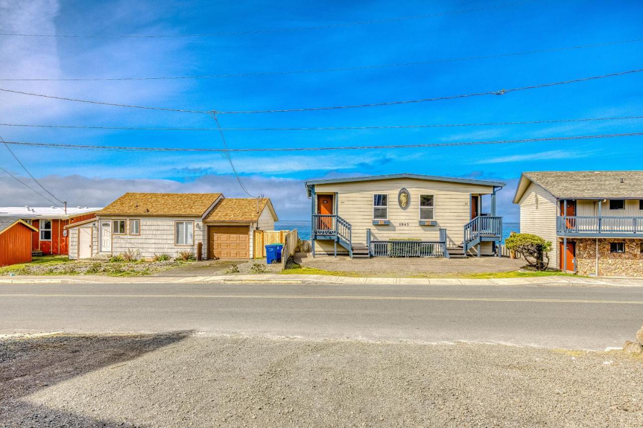 Cake By The Ocean Apartment Lincoln City Exterior photo